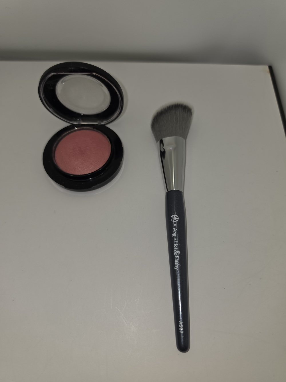 MAC Mineralize Blush & BK Beauty Brush 2pc BUNDLE SET